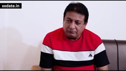 CHACHA NE PAISE DEKAR KI JOR SE CHUDAI LUND CHUSAYA