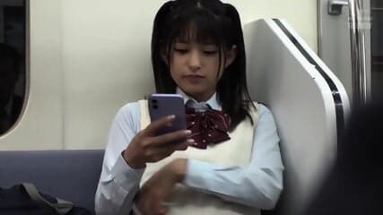 [Decensored]- A Slut And Just The Two Of Us On The Last Train! A Little Devil Girl Who Panchira In The Seat Opposite J ○ Ver ○ When I Was Erect By Raw Temptation, I Got Fucked - J Love_1
