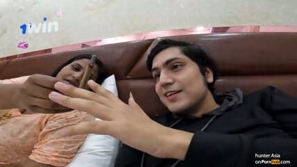Mummy Deepthroating Thick Tits, Smoking Warm Fuck a thon In Hotel!