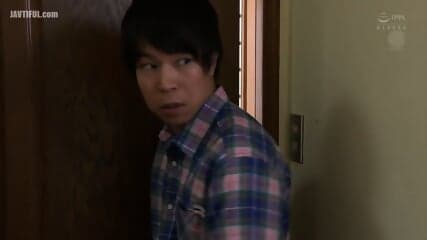 JAPANESE HOT step AUNT DEFLORATES AND TRAINS IMPULSIVE YOUNG  step NEPHEW INTO HARD SEX - Maki Hojo - UNCENSORED