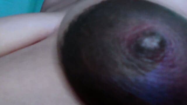 Mommy pregnant and big tits with huge hyperpigmented areolas