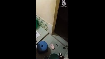 Indian wife giving a fantastic blowjob after bathing her husband clean