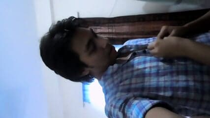 BanGLa Deshi Couple Hot Sex !