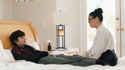 Dana Vespoli Helping Hand
