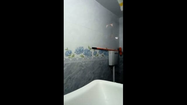 Viral Mms! Bengali Horny Girl Showing Asshole Bathing