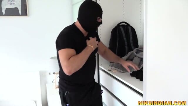 Sheila Ortega Thief Fuck Lady Police Officer bet