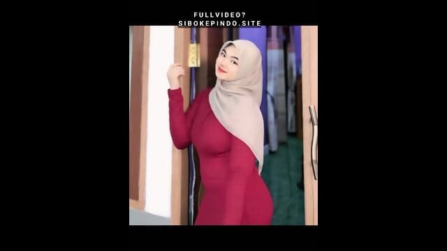 Bokep indo hijab tobrut di gilir di kebun