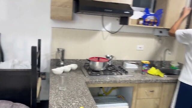 GABRIELAFoxx - I give her the best fuck of her life in the kitchen