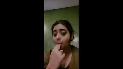 Pakistani Hot Sexy Pink Girl Full Open Show