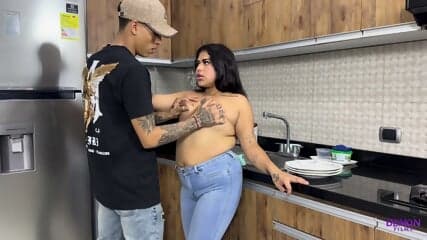 Find My Best Friends Wife In The Kitchen And Fuck
