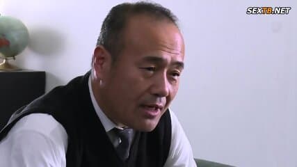 (English Subtitle)A Married Woman Secretary Is Having Sweaty - Nao Jinguji