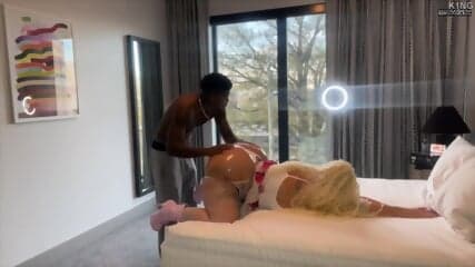 6ft Phenom Phat Booty Milf 🔥